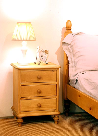 ビクトリアン3ドロワ ミニチェスト