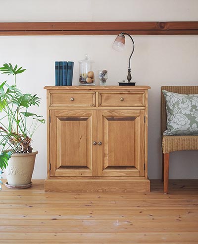 エドワーディアン2Drサイドボード