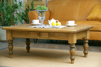 コーヒーテーブル